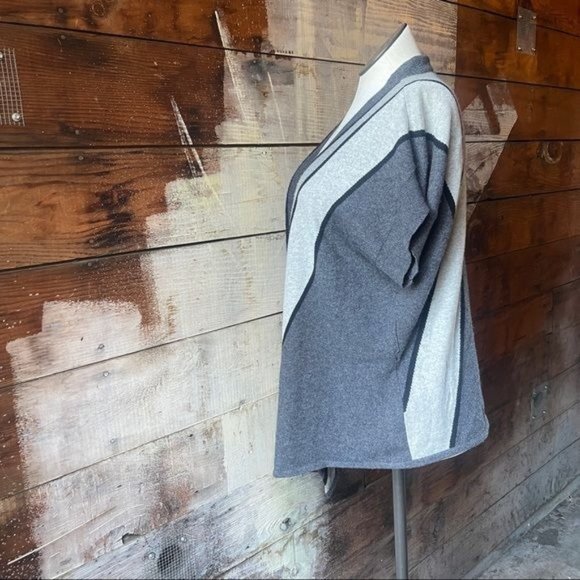 Amanda Wakeley 100% Cashmere Grey & Black Striped Sweater Cardigan - Picture 3 of 9